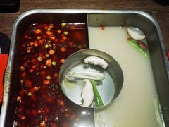 秘制鲜椒鱼锅-新辣道鱼火锅(世纪金源购物中心店)