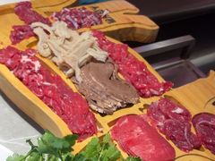 -宴全牛粤来越牛潮汕鲜牛肉火锅(海州万达广场店)