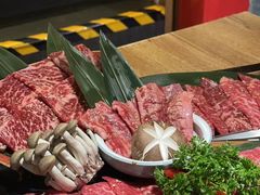 -炼火烤肉店