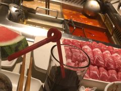 -海底捞火锅鲜切牛肉主题店(长寿路店)
