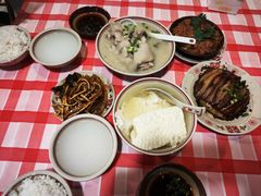 -老方桌烂蹄花川菜馆(九龙坡店)