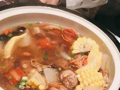 -江城小馆陕南妈妈菜·全球旅行餐厅(钟楼店)