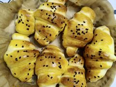 -悦芽照护月嫂+育儿嫂(杭州店)
