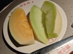 -芝小官毛肚火锅海鲜自助(苏州吴江区万宝店)