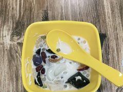 -于春正宗椰奶清补凉炒冰