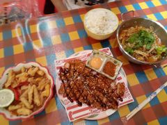 -万能料理屋(钟鼓岭路店)