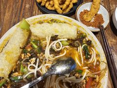 -粉八·云南米线·建水烧烤(常熟路店)