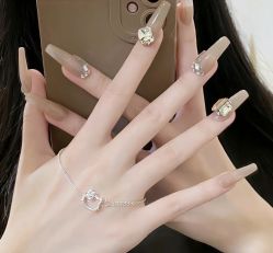 -i.f美甲美睫