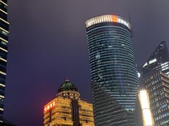 -陆家嘴空中步行连廊