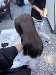 -藤野造型专业烫染接发