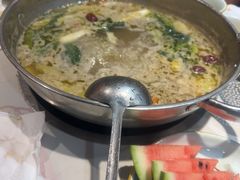 -乡土黄·鲜牛肉火锅·小龙虾(兴业街店)