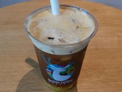 菠萝的海冰萃咖啡-瑞幸咖啡(太阳百货店)