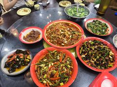 -江湖黑大兔(杨家坪店)