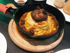 日式烩牛肉蛋包饭-TAMATI(巴黎贝甜韩式西餐厅店)