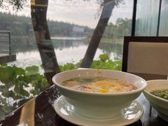 -上海怡沁园度假酒店