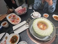 -得意咚瓜·顺德鱼生·冬瓜火锅(深圳首店)