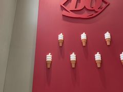 -DQ·蛋糕·冰淇淋(东方宝泰店)