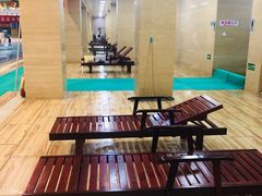 -健龙森俱乐部·游泳·健身·羽毛球综合体育馆