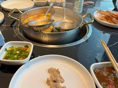 -魁牛·潮汕牛肉自助火锅(沈辽路万达店)