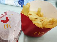 麦辣鸡腿堡套餐-麦当劳(中山公园龙之梦店)