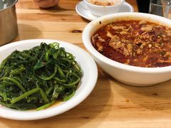 凉拌空心菜-勇猛子川菜馆(新军路店)