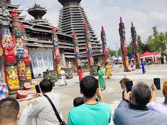 -多彩贵州城极地海洋世界