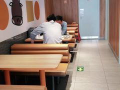 -麦当劳(玉桥中路店)