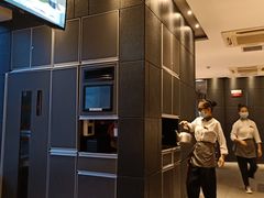 -海底捞火锅(杭州庆春路夜宵主题店)