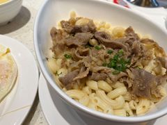 肥牛米通-香港新发烧腊茶餐厅(书城店)