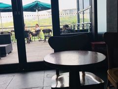 景观位-星巴克(南宁民歌湖店)