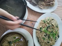 -辉弟鹅肉店