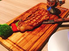 -J·one Bistro吉萬酒厨·牛排