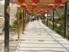 -大平台龙居瀑布旅游区