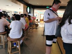 -星巴克(广州中华广场B1层店)