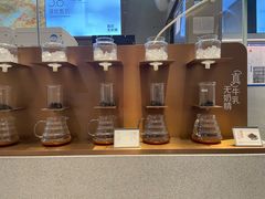 -喜茶(北京华贸购物中心店)