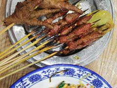 -江城燕子大排档(江汉路步行街店)