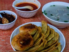 牛肉锅贴-草桥清真牛肉锅贴扁食店