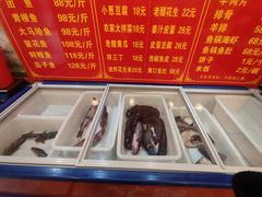 -小火炕铁锅炖鱼