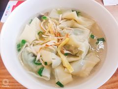 荠菜肉馄饨-穆桂英美食(城中店)