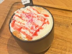 玫瑰乳扇拿铁-星巴克臻选(北京蓝色港湾RO店)