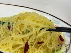 -老鄞江清水龙虾•赵赵家(江北店)