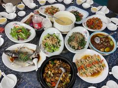 -金瑞轩大酒楼·顺德鱼生·粤菜海鲜(东江国际店)