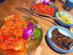 -明洞阿姨·韩式酱蟹烤肉·创意料理(三元桥店)