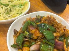 -志权牛肉面(灵山路店)