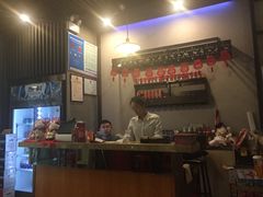-张大师鸭爪爪特色火锅(万达店)