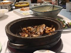 -海派美食·家宴海鲜青岛菜·石锅鲽鱼头(东方城店)