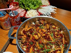 -鸡遇虾煲干锅火锅(小寨金莎店)