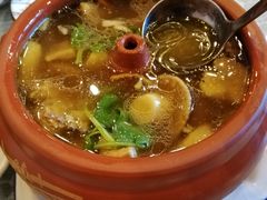 招牌汽锅鸡-小厨子私房菜·云南美食店