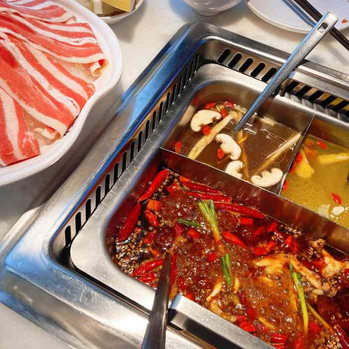 重庆高老九火锅(苏州中心店)-"只要是吃牛蛙那么必来,牛蛙个头很大,很