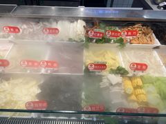 -椒锅锅·麻辣香锅(宝地广场城市集市店)